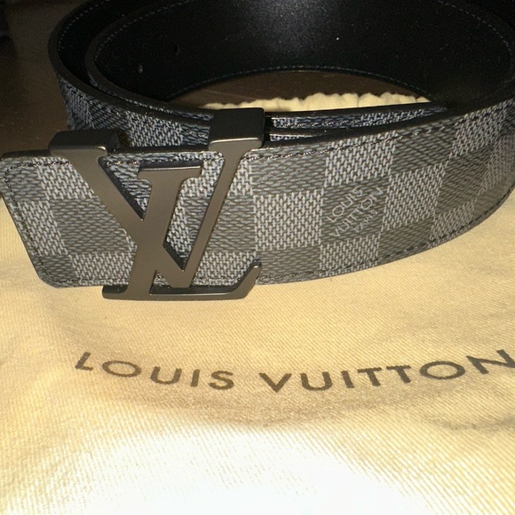 Louis Vuitton belt - Picture 3 of 6